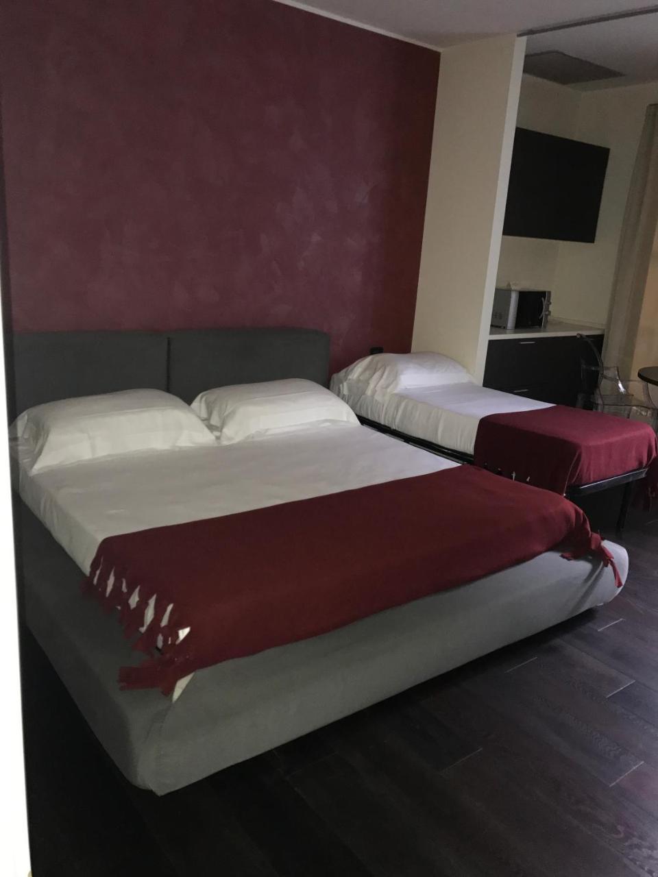 Joia Hotel & Luxury Apartments Rta Brusaporto Zewnętrze zdjęcie